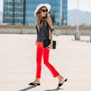 Banana republic red avery scallop dress pants